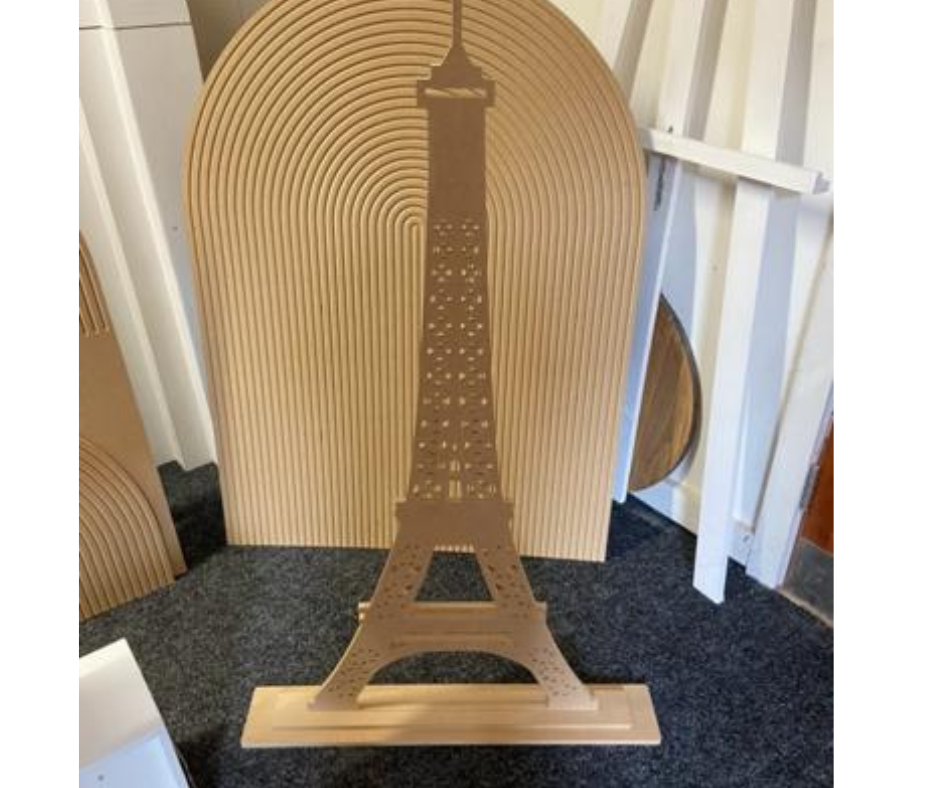 4ft Eiffel Tower